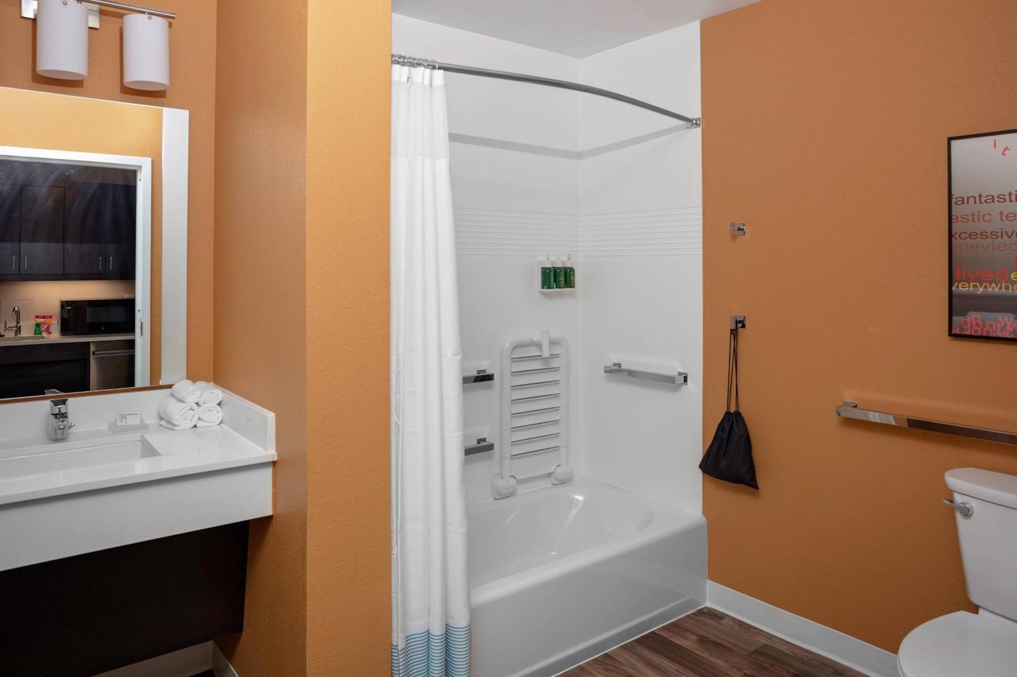 Towneplace Suites By Marriott גיינסוויל מראה חיצוני תמונה